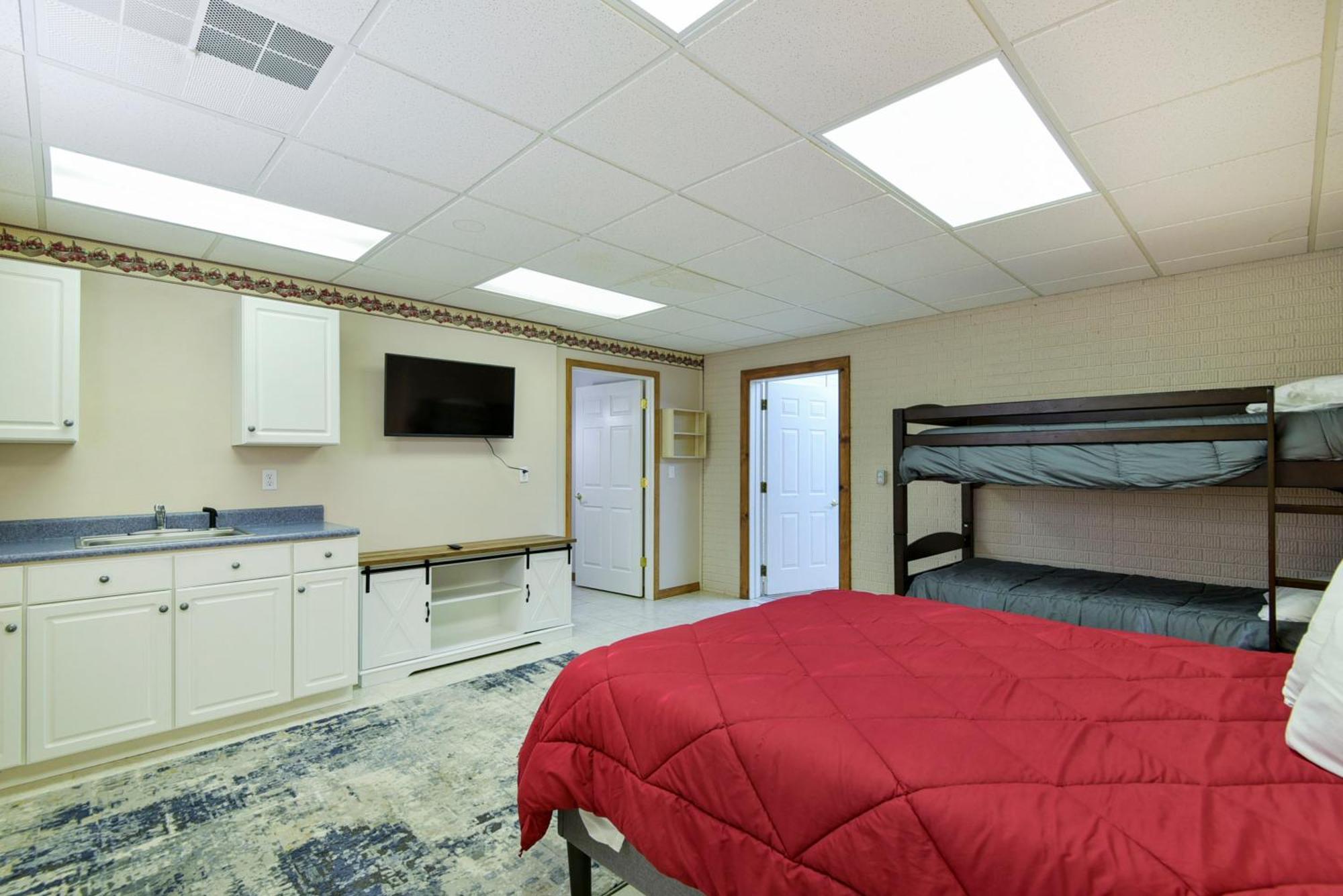 5 Bedroom Vacation Home Next To Silver Dollar City Branson Exterior foto