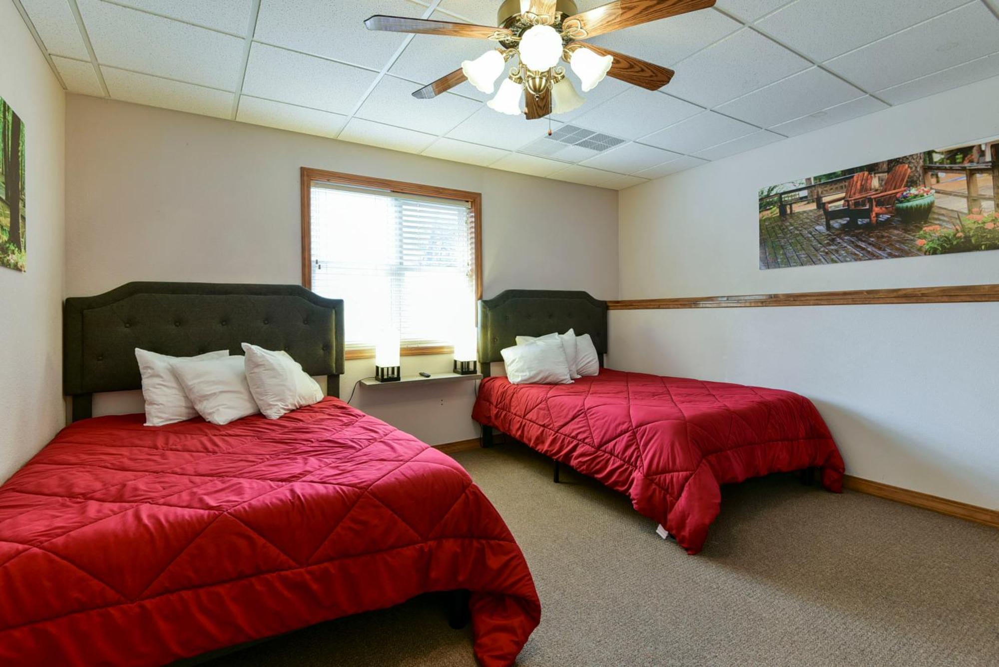 5 Bedroom Vacation Home Next To Silver Dollar City Branson Exterior foto
